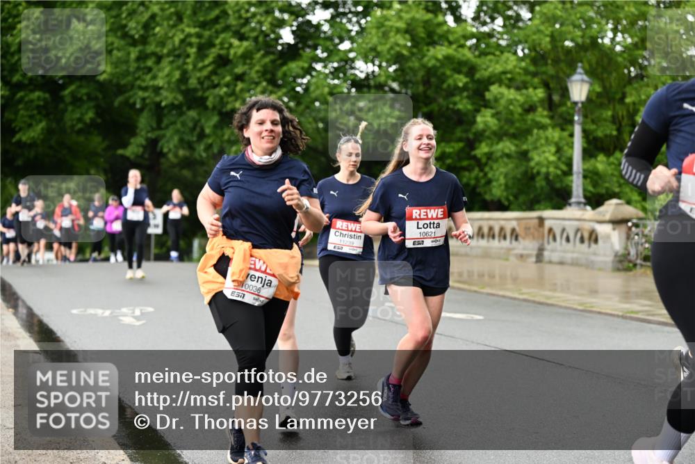 14.06.2026 - REWE Women's Run Dr. Thomas Lammeyer http://msf.ph/oto/9773256 14.06.2026 09:52:13 Laufen 10036, 7, 11239, 10621, 4444 meine-sportfotos.de
