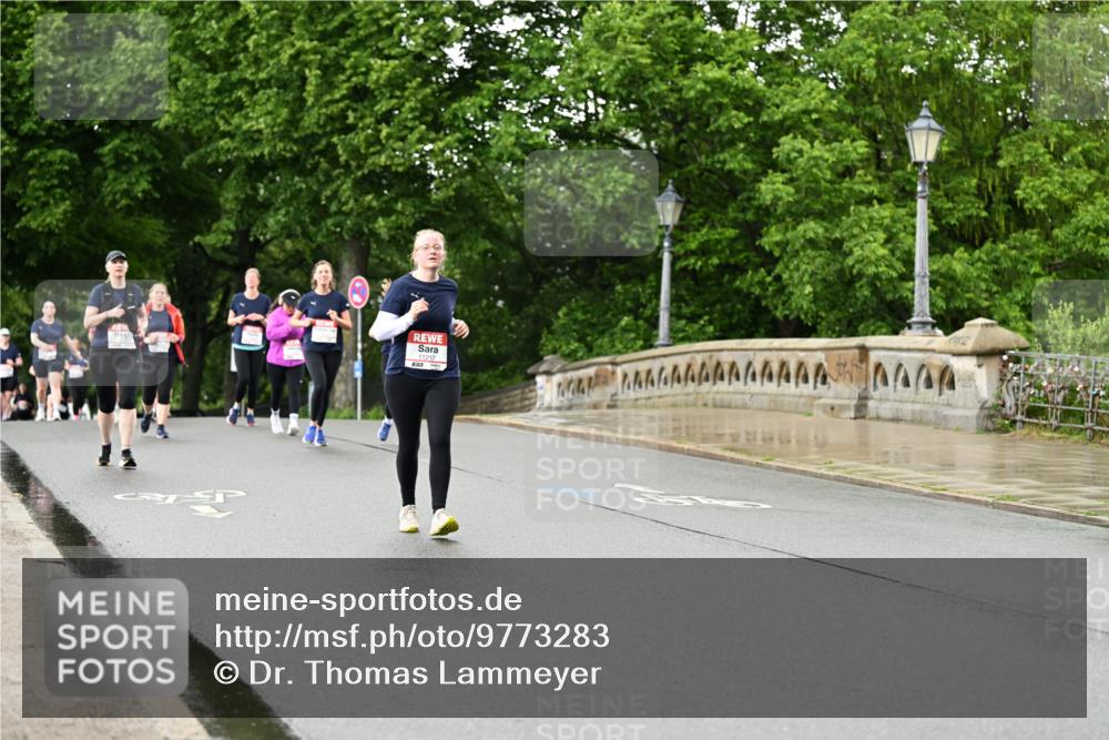 14.06.2026 - REWE Women's Run Dr. Thomas Lammeyer http://msf.ph/oto/9773283 14.06.2026 09:52:17 Laufen 11217 meine-sportfotos.de
