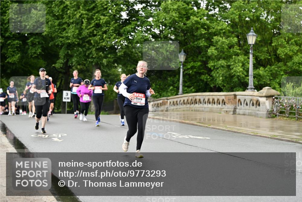 14.06.2026 - REWE Women's Run Dr. Thomas Lammeyer http://msf.ph/oto/9773293 14.06.2026 09:52:18 Laufen 11217 meine-sportfotos.de