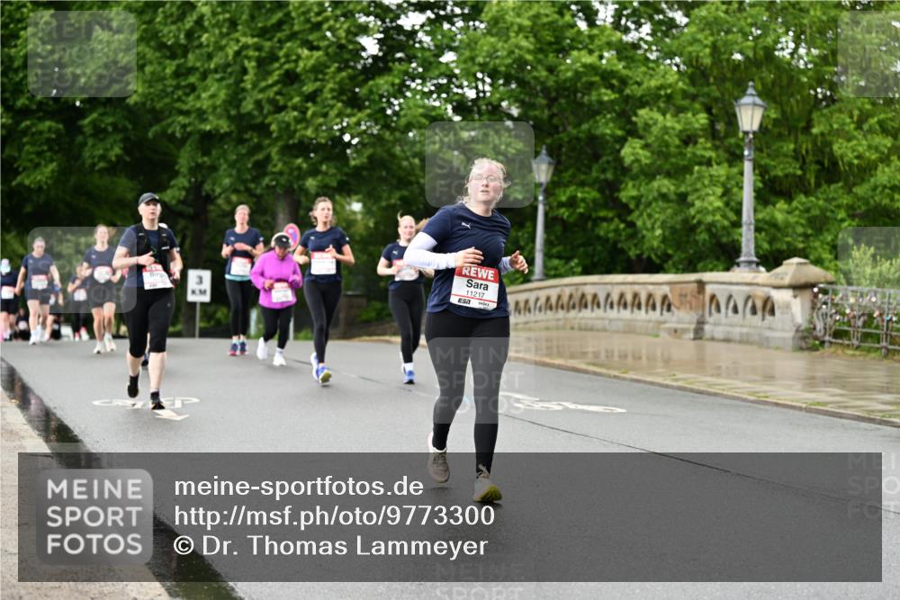 14.06.2026 - REWE Women's Run Dr. Thomas Lammeyer http://msf.ph/oto/9773300 14.06.2026 09:52:19 Laufen 11217, 7 meine-sportfotos.de