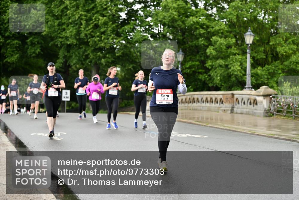 14.06.2026 - REWE Women's Run Dr. Thomas Lammeyer http://msf.ph/oto/9773303 14.06.2026 09:52:19 Laufen 11217 meine-sportfotos.de