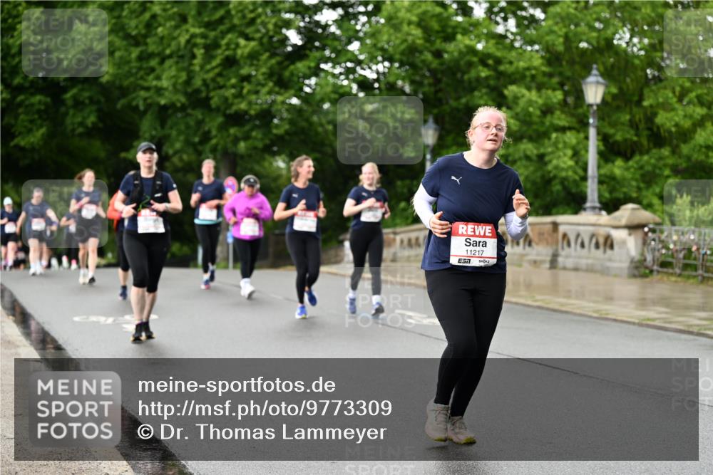 14.06.2026 - REWE Women's Run Dr. Thomas Lammeyer http://msf.ph/oto/9773309 14.06.2026 09:52:20 Laufen 11217, 7 meine-sportfotos.de