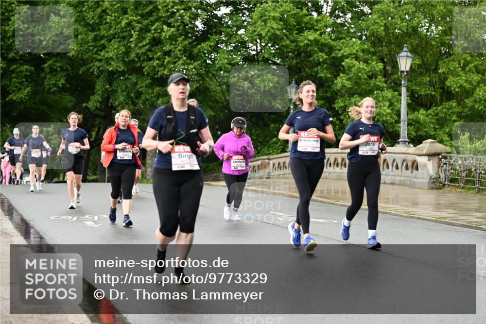 14.06.2026 - REWE Women's Run Dr. Thomas Lammeyer http://msf.ph/oto/9773329 14.06.2026 09:52:22 Laufen 10325, 11458, 10460 meine-sportfotos.de