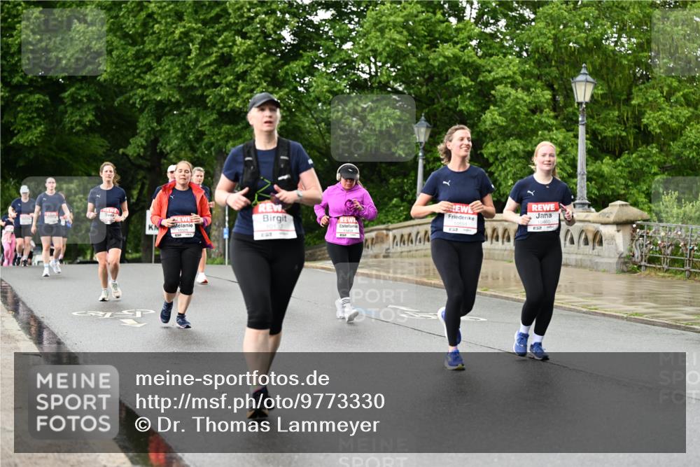 14.06.2026 - REWE Women's Run Dr. Thomas Lammeyer http://msf.ph/oto/9773330 14.06.2026 09:52:22 Laufen 10325, 10591 meine-sportfotos.de