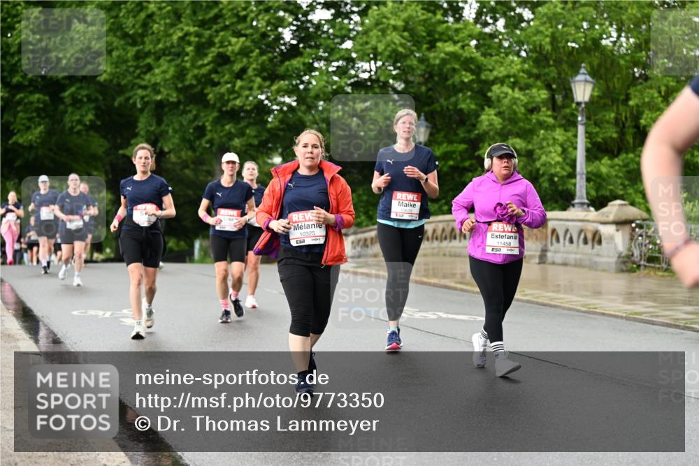 14.06.2026 - REWE Women's Run Dr. Thomas Lammeyer http://msf.ph/oto/9773350 14.06.2026 09:52:24 Laufen 10325, 11458, 7 meine-sportfotos.de