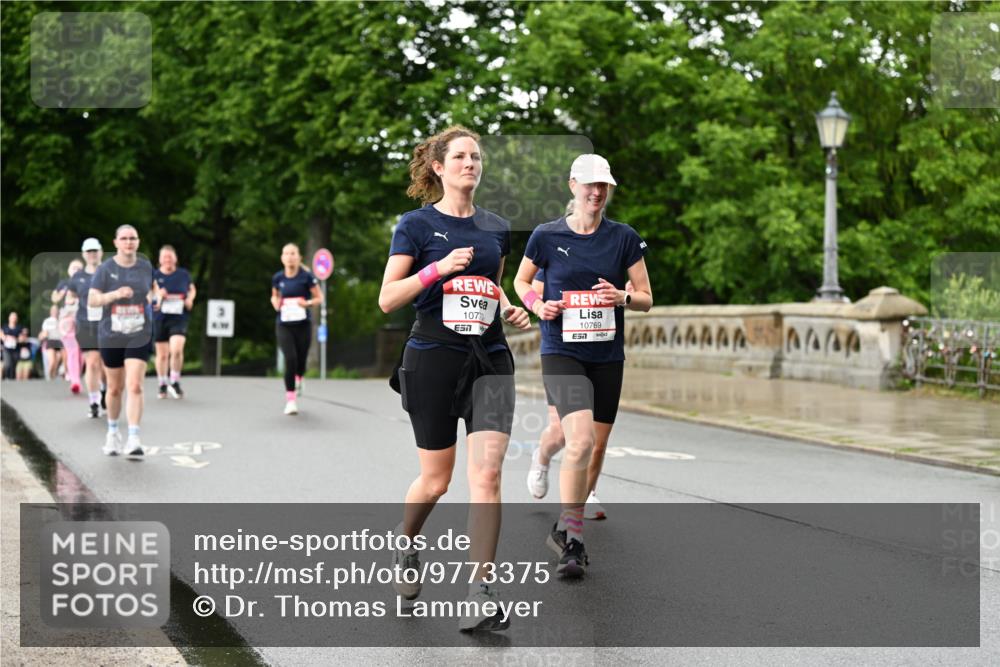 14.06.2026 - REWE Women's Run Dr. Thomas Lammeyer http://msf.ph/oto/9773375 14.06.2026 09:52:27 Laufen 10770, 7, 10769, 7 meine-sportfotos.de