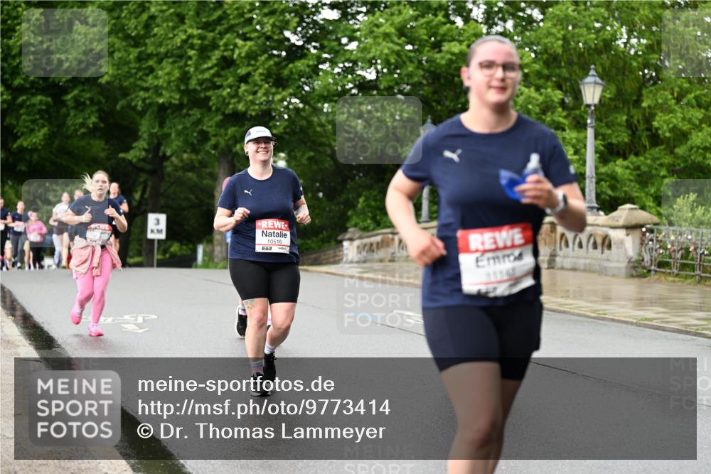 14.06.2026 - REWE Women's Run Dr. Thomas Lammeyer http://msf.ph/oto/9773414 14.06.2026 09:52:32 Laufen 57, 10516 meine-sportfotos.de