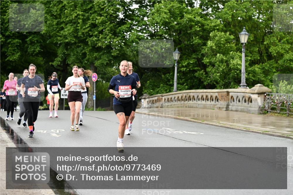 14.06.2026 - REWE Women's Run Dr. Thomas Lammeyer http://msf.ph/oto/9773469 14.06.2026 09:52:40 Laufen 10384 meine-sportfotos.de