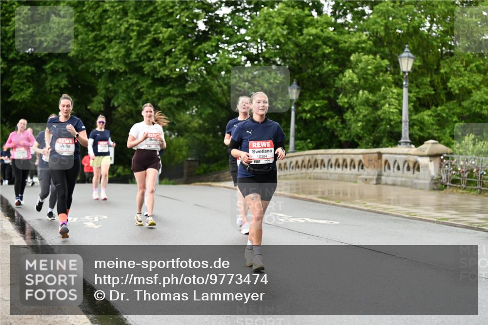 14.06.2026 - REWE Women's Run Dr. Thomas Lammeyer http://msf.ph/oto/9773474 14.06.2026 09:52:41 Laufen 10241, 10384 meine-sportfotos.de