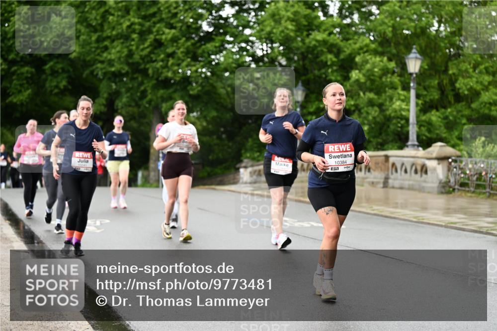 14.06.2026 - REWE Women's Run Dr. Thomas Lammeyer http://msf.ph/oto/9773481 14.06.2026 09:52:41 Laufen 10384, 7 meine-sportfotos.de