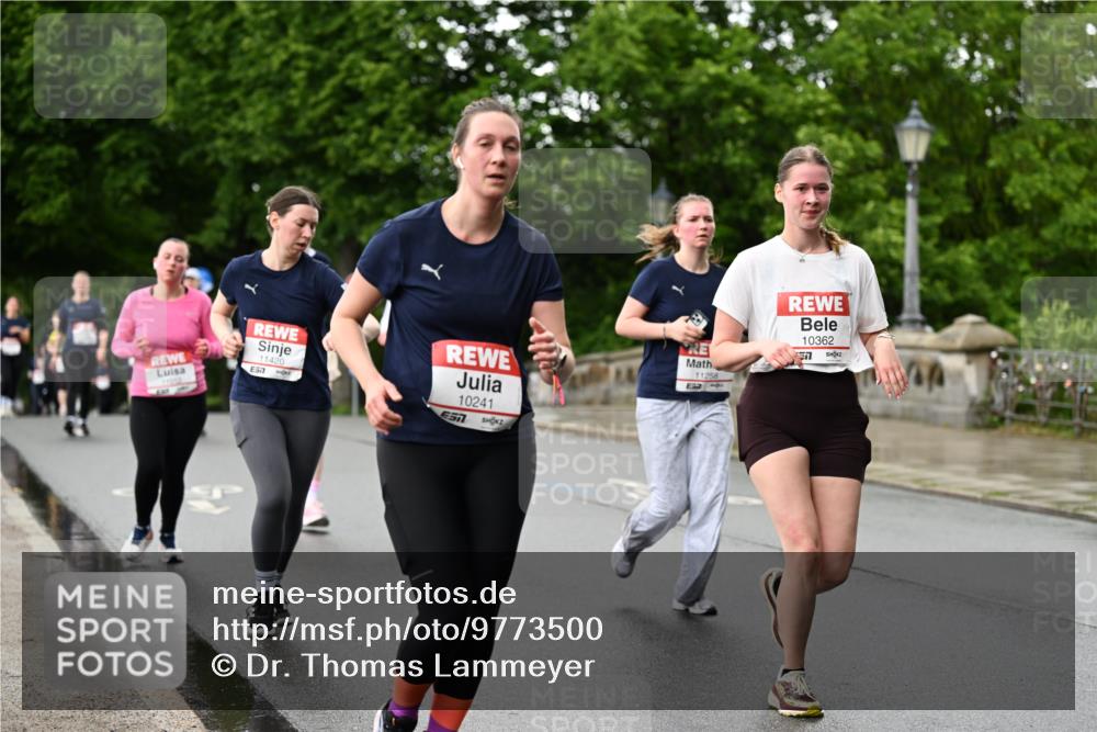 14.06.2026 - REWE Women's Run Dr. Thomas Lammeyer http://msf.ph/oto/9773500 14.06.2026 09:52:44 Laufen 11420, 577, 10241, 11258, 10362 meine-sportfotos.de