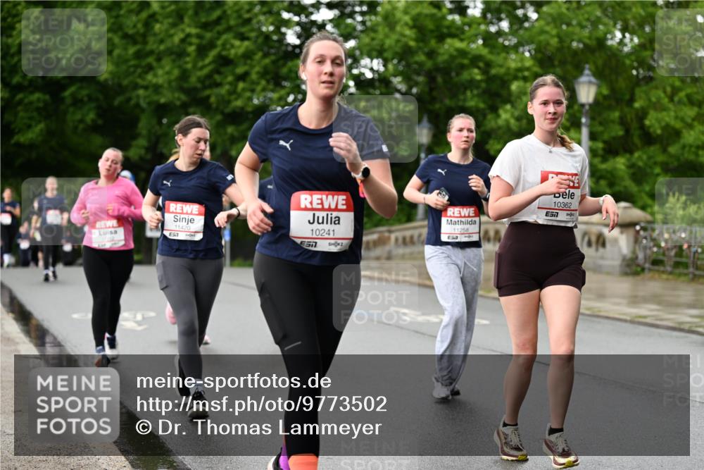 14.06.2026 - REWE Women's Run Dr. Thomas Lammeyer http://msf.ph/oto/9773502 14.06.2026 09:52:44 Laufen 11420, 57, 10241, 11258, 10362, 7 meine-sportfotos.de