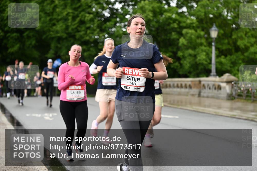 14.06.2026 - REWE Women's Run Dr. Thomas Lammeyer http://msf.ph/oto/9773517 14.06.2026 09:52:46 Laufen 11012, 637, 11420, 57 meine-sportfotos.de