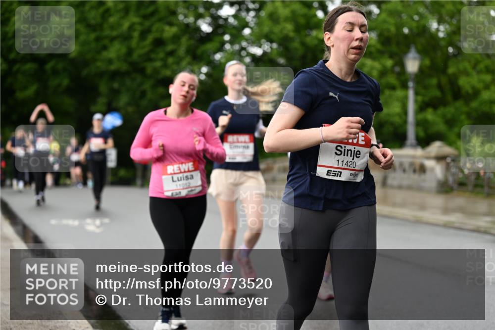 14.06.2026 - REWE Women's Run Dr. Thomas Lammeyer http://msf.ph/oto/9773520 14.06.2026 09:52:46 Laufen 11012, 11420 meine-sportfotos.de
