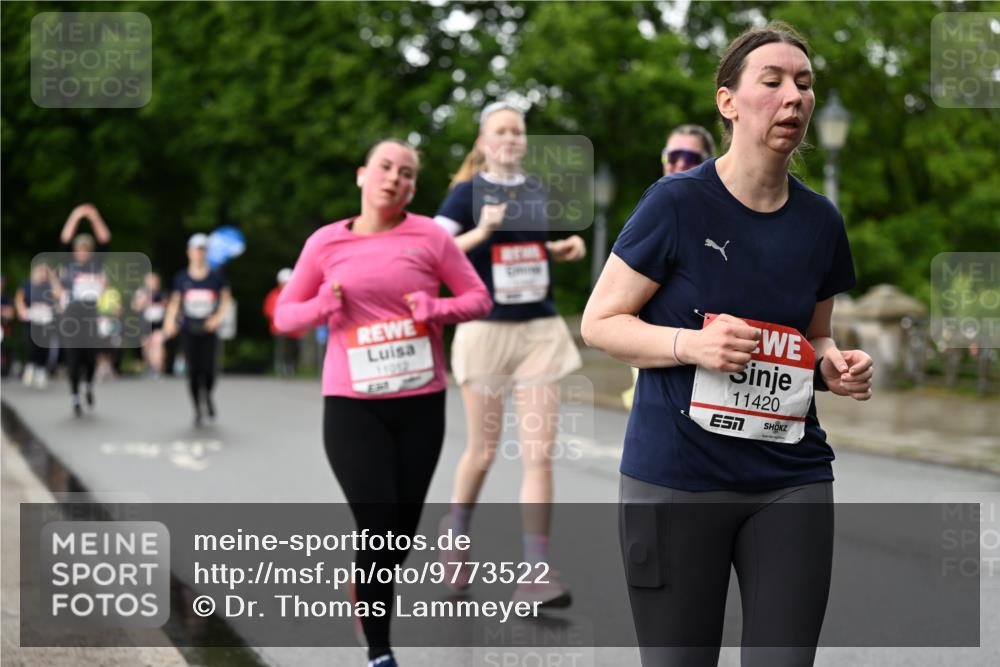 14.06.2026 - REWE Women's Run Dr. Thomas Lammeyer http://msf.ph/oto/9773522 14.06.2026 09:52:46 Laufen 11012, 37, 11420 meine-sportfotos.de