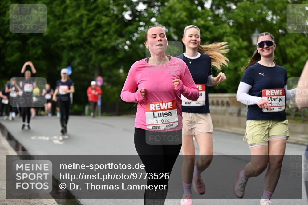 14.06.2026 - REWE Women's Run Dr. Thomas Lammeyer http://msf.ph/oto/9773526 14.06.2026 09:52:47 Laufen 11012, 7, 10595 meine-sportfotos.de