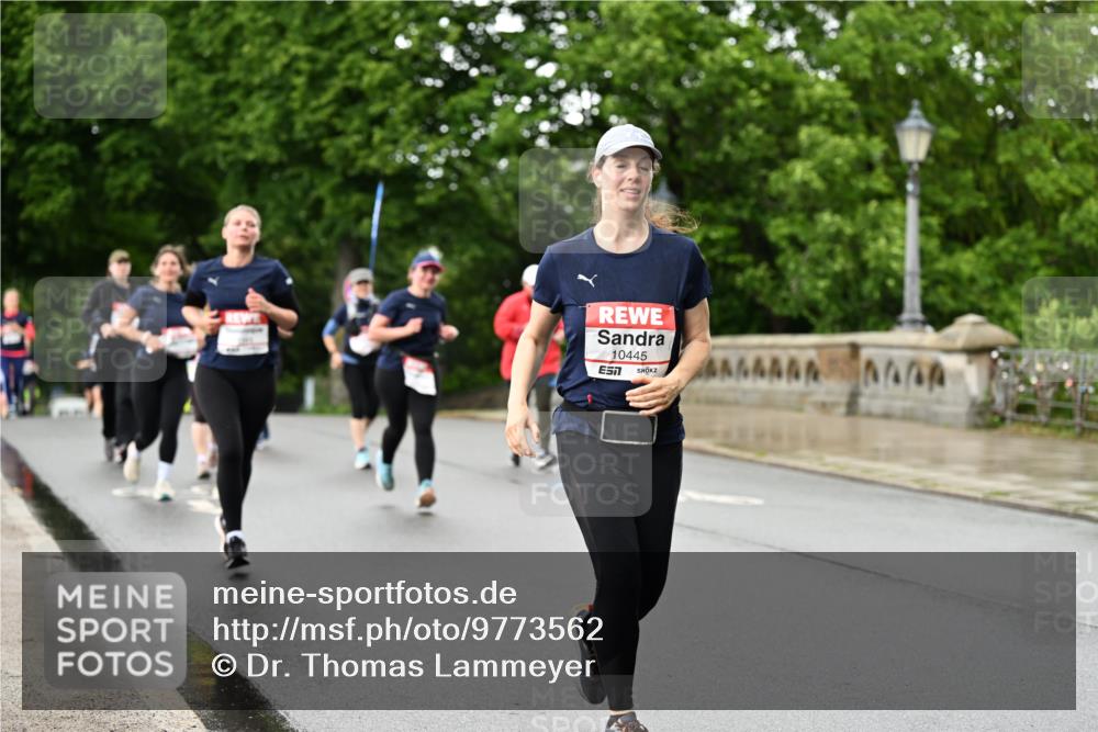 14.06.2026 - REWE Women's Run Dr. Thomas Lammeyer http://msf.ph/oto/9773562 14.06.2026 09:52:52 Laufen 10445, 7 meine-sportfotos.de