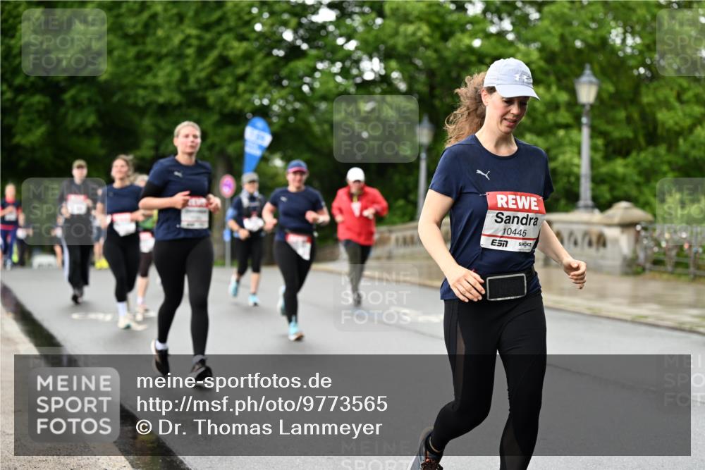 14.06.2026 - REWE Women's Run Dr. Thomas Lammeyer http://msf.ph/oto/9773565 14.06.2026 09:52:52 Laufen 10445 meine-sportfotos.de