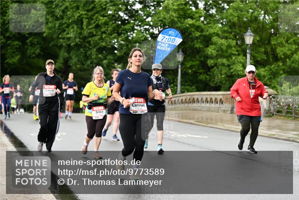 14.06.2026 - REWE Women's Run Dr. Thomas Lammeyer http://msf.ph/oto/9773589 14.06.2026 09:52:55 Laufen 11419, 57, 11358, 7, 00 meine-sportfotos.de