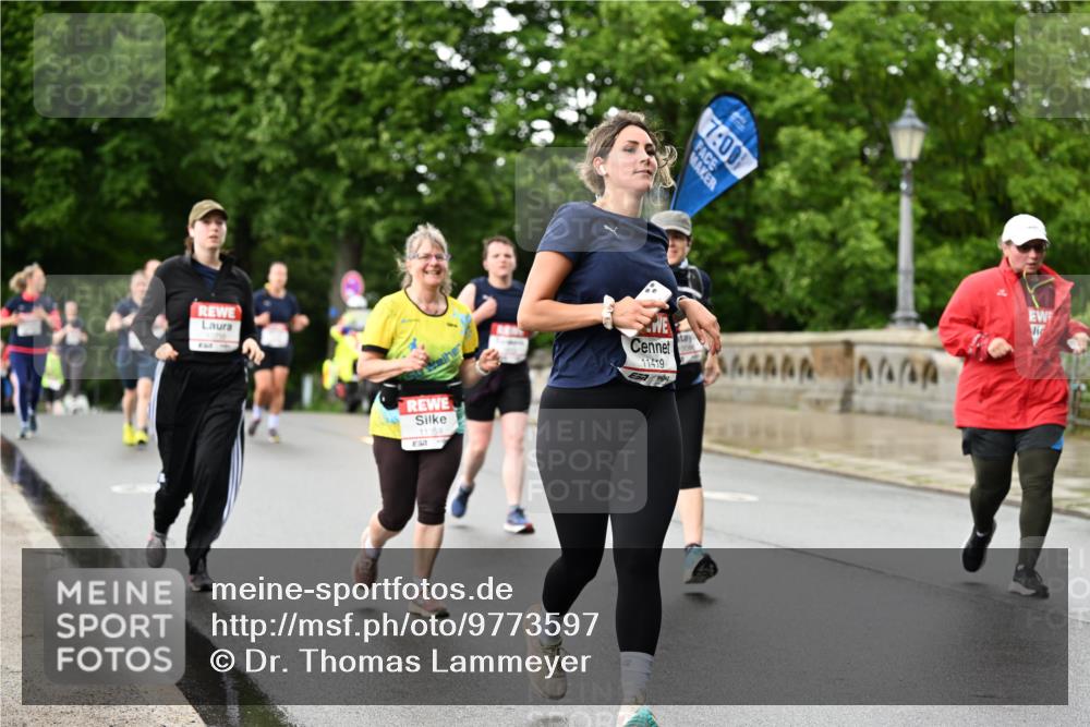 14.06.2026 - REWE Women's Run Dr. Thomas Lammeyer http://msf.ph/oto/9773597 14.06.2026 09:52:55 Laufen 7, 00, 11358, 7, 11419 meine-sportfotos.de