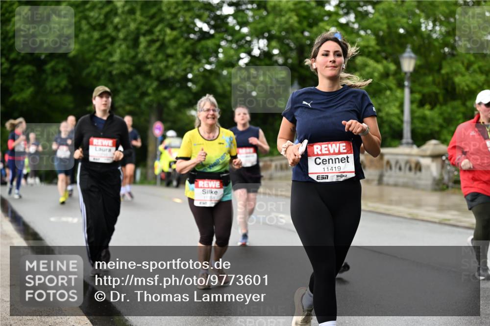 14.06.2026 - REWE Women's Run Dr. Thomas Lammeyer http://msf.ph/oto/9773601 14.06.2026 09:52:56 Laufen 11419 meine-sportfotos.de