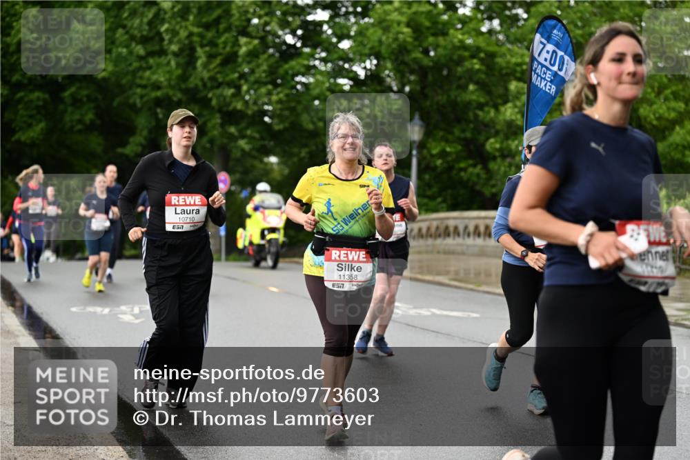 14.06.2026 - REWE Women's Run Dr. Thomas Lammeyer http://msf.ph/oto/9773603 14.06.2026 09:52:56 Laufen 10710, 7, 11358, 7, 00 meine-sportfotos.de