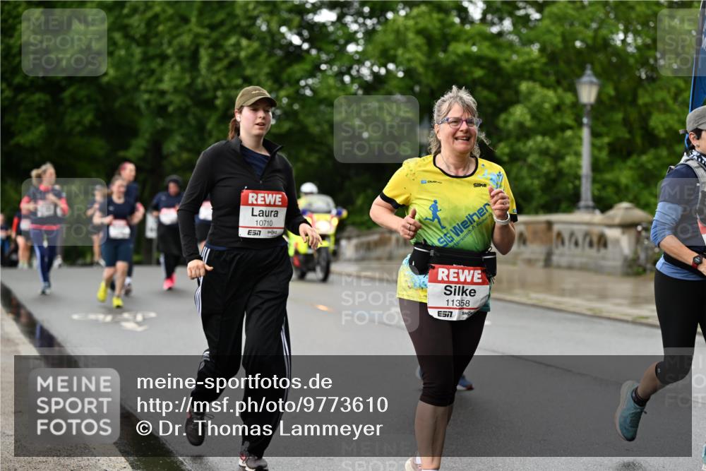 14.06.2026 - REWE Women's Run Dr. Thomas Lammeyer http://msf.ph/oto/9773610 14.06.2026 09:52:57 Laufen 10710, 11358, 7 meine-sportfotos.de