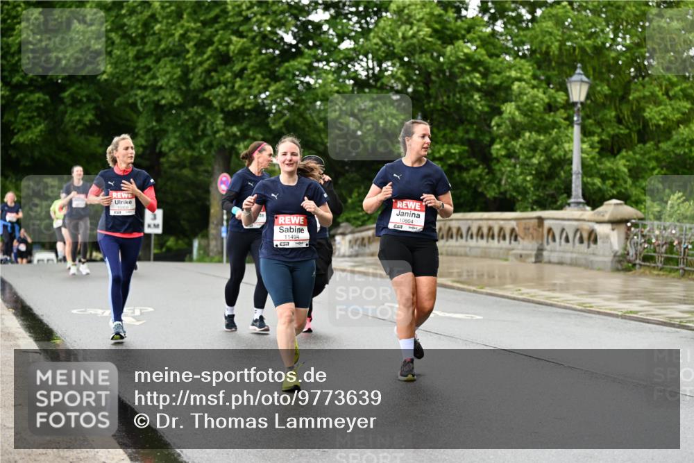 14.06.2026 - REWE Women's Run Dr. Thomas Lammeyer http://msf.ph/oto/9773639 14.06.2026 09:53:01 Laufen 11494, 10804 meine-sportfotos.de