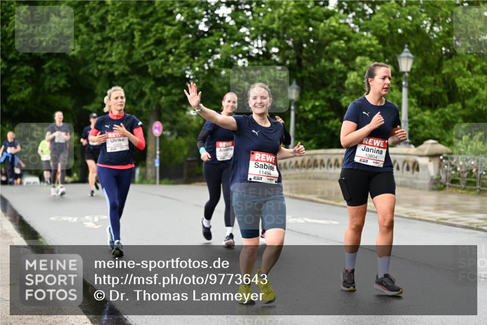 14.06.2026 - REWE Women's Run Dr. Thomas Lammeyer http://msf.ph/oto/9773643 14.06.2026 09:53:01 Laufen 11494, 7, 10804 meine-sportfotos.de