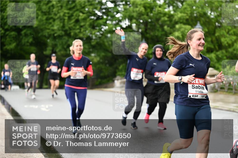 14.06.2026 - REWE Women's Run Dr. Thomas Lammeyer http://msf.ph/oto/9773650 14.06.2026 09:53:02 Laufen 11494, 7 meine-sportfotos.de