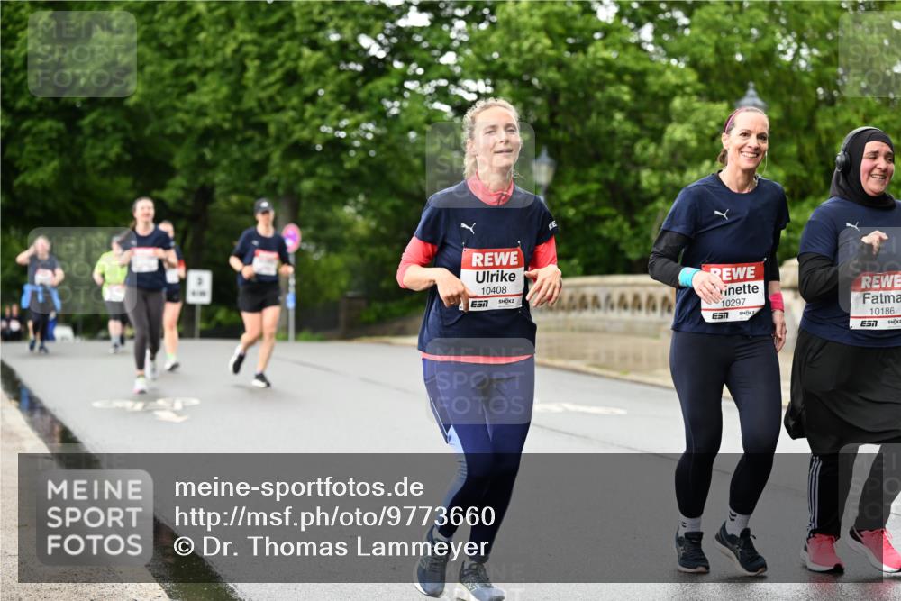 14.06.2026 - REWE Women's Run Dr. Thomas Lammeyer http://msf.ph/oto/9773660 14.06.2026 09:53:04 Laufen 10408, 10297, 10186 meine-sportfotos.de