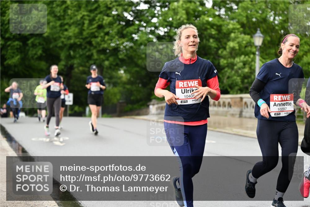 14.06.2026 - REWE Women's Run Dr. Thomas Lammeyer http://msf.ph/oto/9773662 14.06.2026 09:53:04 Laufen 10408, 10297 meine-sportfotos.de