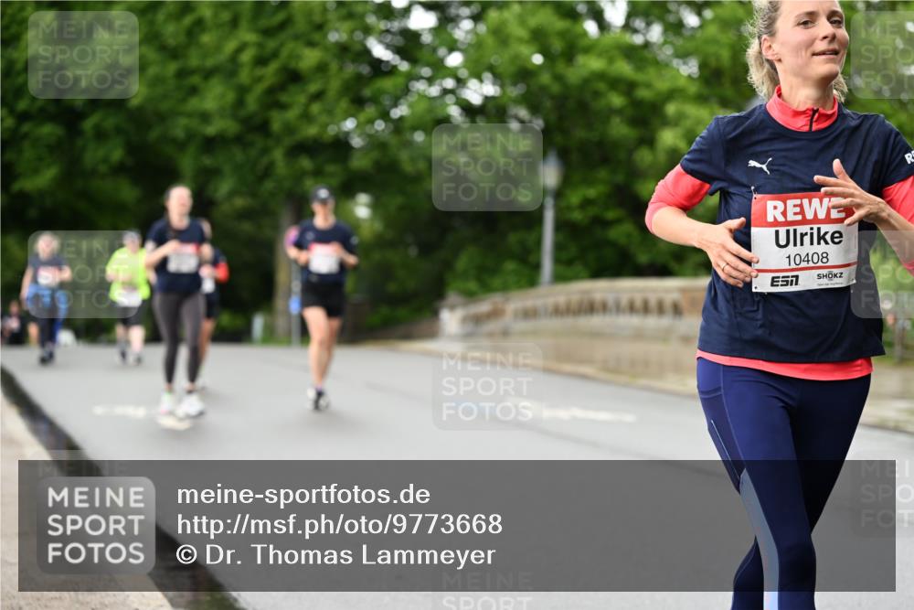 14.06.2026 - REWE Women's Run Dr. Thomas Lammeyer http://msf.ph/oto/9773668 14.06.2026 09:53:04 Laufen 10408 meine-sportfotos.de