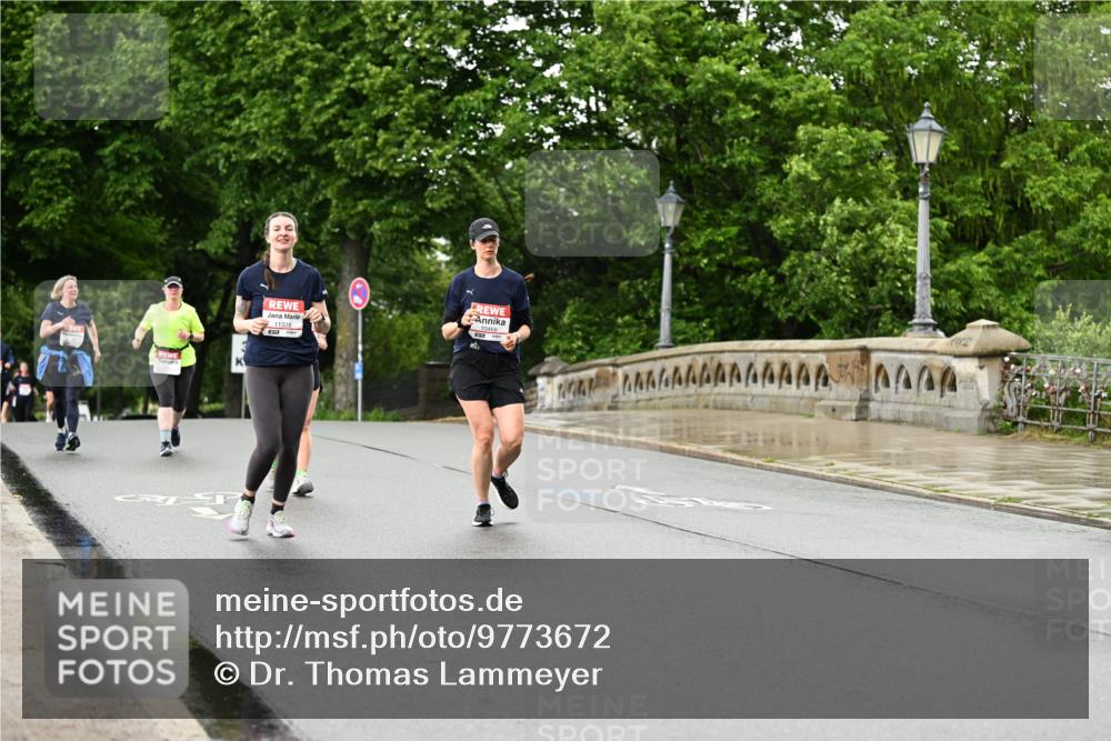 14.06.2026 - REWE Women's Run Dr. Thomas Lammeyer http://msf.ph/oto/9773672 14.06.2026 09:53:06 Laufen 11328, 10468 meine-sportfotos.de