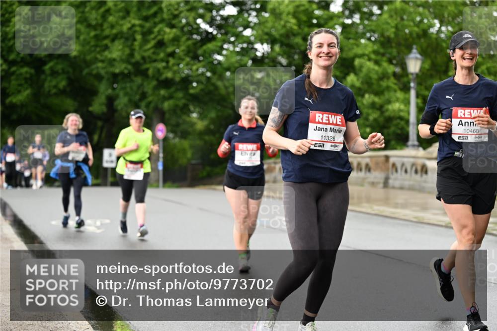14.06.2026 - REWE Women's Run Dr. Thomas Lammeyer http://msf.ph/oto/9773702 14.06.2026 09:53:09 Laufen 11328, 10468, 7 meine-sportfotos.de