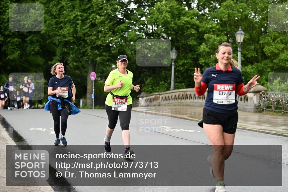 14.06.2026 - REWE Women's Run Dr. Thomas Lammeyer http://msf.ph/oto/9773713 14.06.2026 09:53:10 Laufen 7, 10247, 10555 meine-sportfotos.de