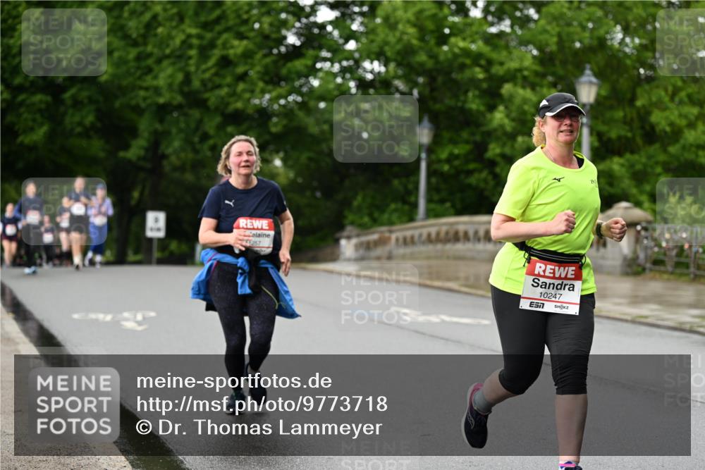 14.06.2026 - REWE Women's Run Dr. Thomas Lammeyer http://msf.ph/oto/9773718 14.06.2026 09:53:11 Laufen 257, 10247 meine-sportfotos.de