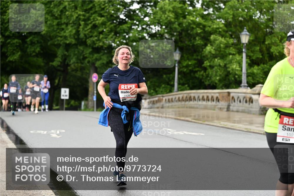 14.06.2026 - REWE Women's Run Dr. Thomas Lammeyer http://msf.ph/oto/9773724 14.06.2026 09:53:12 Laufen 11257, 102 meine-sportfotos.de