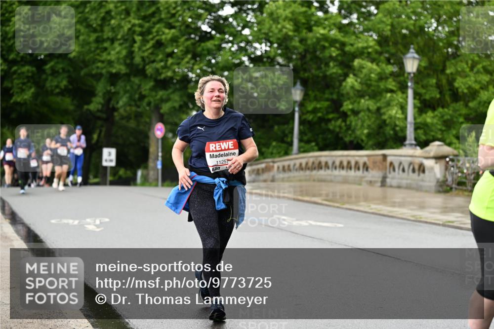 14.06.2026 - REWE Women's Run Dr. Thomas Lammeyer http://msf.ph/oto/9773725 14.06.2026 09:53:12 Laufen 11257 meine-sportfotos.de
