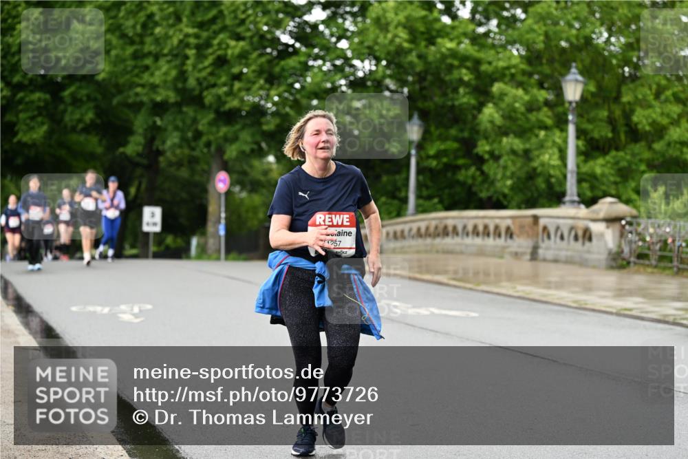 14.06.2026 - REWE Women's Run Dr. Thomas Lammeyer http://msf.ph/oto/9773726 14.06.2026 09:53:12 Laufen 1957 meine-sportfotos.de