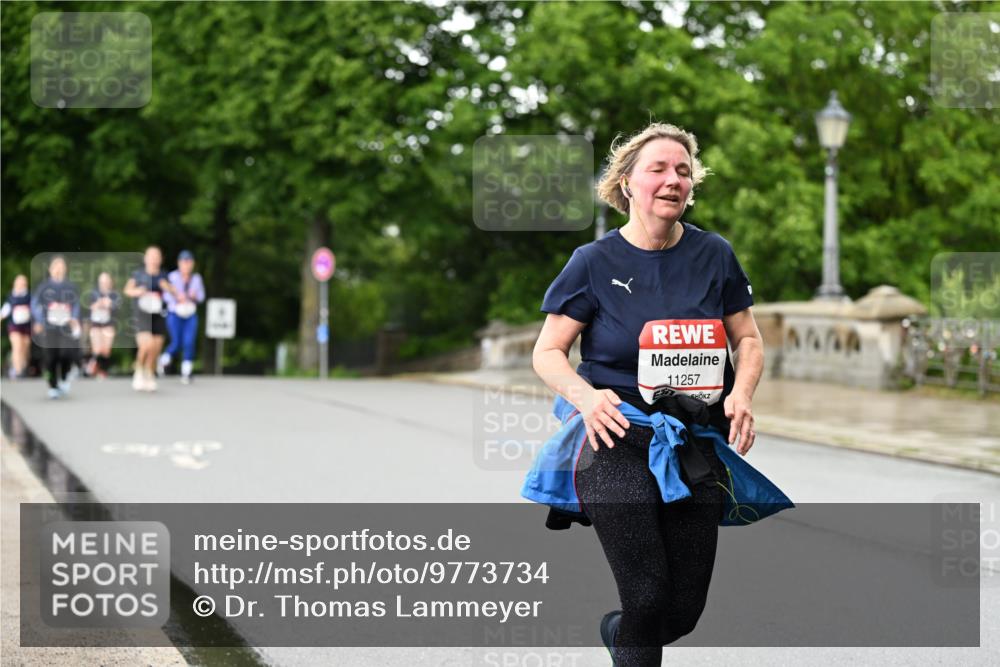 14.06.2026 - REWE Women's Run Dr. Thomas Lammeyer http://msf.ph/oto/9773734 14.06.2026 09:53:13 Laufen 11257 meine-sportfotos.de