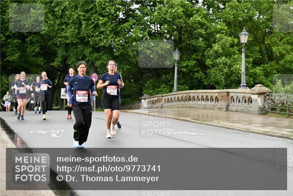 14.06.2026 - REWE Women's Run Dr. Thomas Lammeyer http://msf.ph/oto/9773741 14.06.2026 09:53:19 Laufen  meine-sportfotos.de