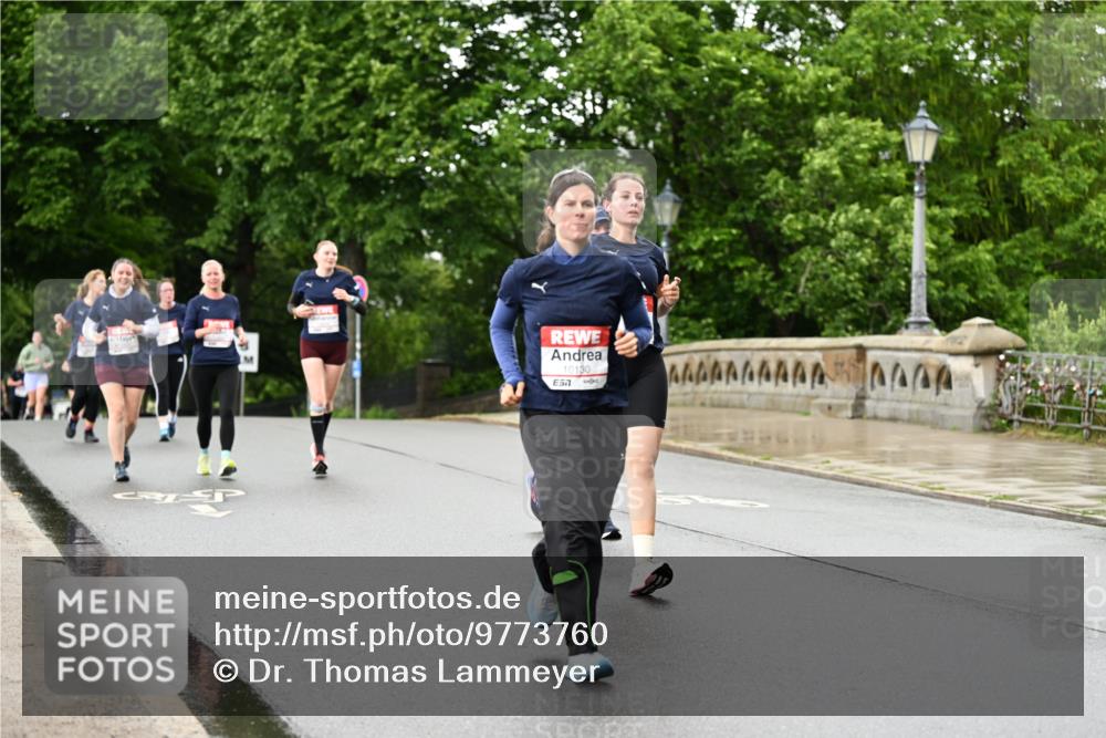 14.06.2026 - REWE Women's Run Dr. Thomas Lammeyer http://msf.ph/oto/9773760 14.06.2026 09:53:20 Laufen 10130, 57 meine-sportfotos.de