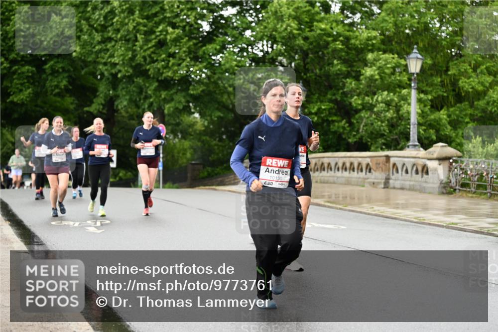 14.06.2026 - REWE Women's Run Dr. Thomas Lammeyer http://msf.ph/oto/9773761 14.06.2026 09:53:20 Laufen 10130, 7 meine-sportfotos.de