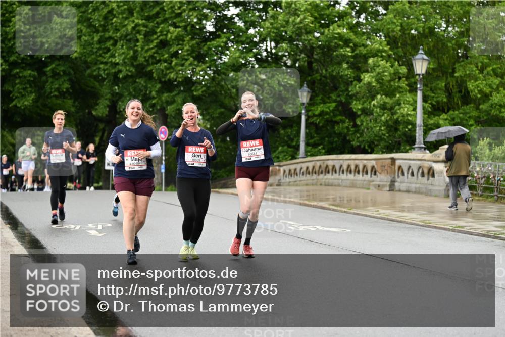 14.06.2026 - REWE Women's Run Dr. Thomas Lammeyer http://msf.ph/oto/9773785 14.06.2026 09:53:23 Laufen 10404, 10644, 10689 meine-sportfotos.de