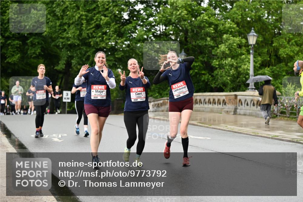 14.06.2026 - REWE Women's Run Dr. Thomas Lammeyer http://msf.ph/oto/9773792 14.06.2026 09:53:24 Laufen 104041, 10689, 4, 0644, 7 meine-sportfotos.de