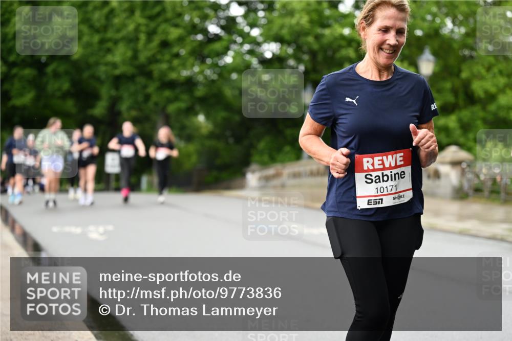 14.06.2026 - REWE Women's Run Dr. Thomas Lammeyer http://msf.ph/oto/9773836 14.06.2026 09:53:29 Laufen 10171 meine-sportfotos.de