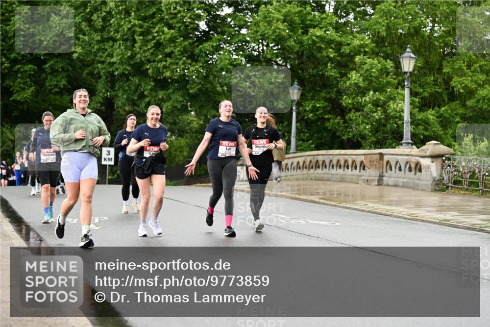 14.06.2026 - REWE Women's Run Dr. Thomas Lammeyer http://msf.ph/oto/9773859 14.06.2026 09:53:33 Laufen 10148, 3 meine-sportfotos.de
