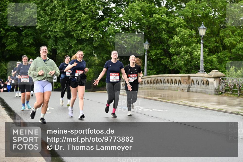 14.06.2026 - REWE Women's Run Dr. Thomas Lammeyer http://msf.ph/oto/9773862 14.06.2026 09:53:33 Laufen 10145 meine-sportfotos.de