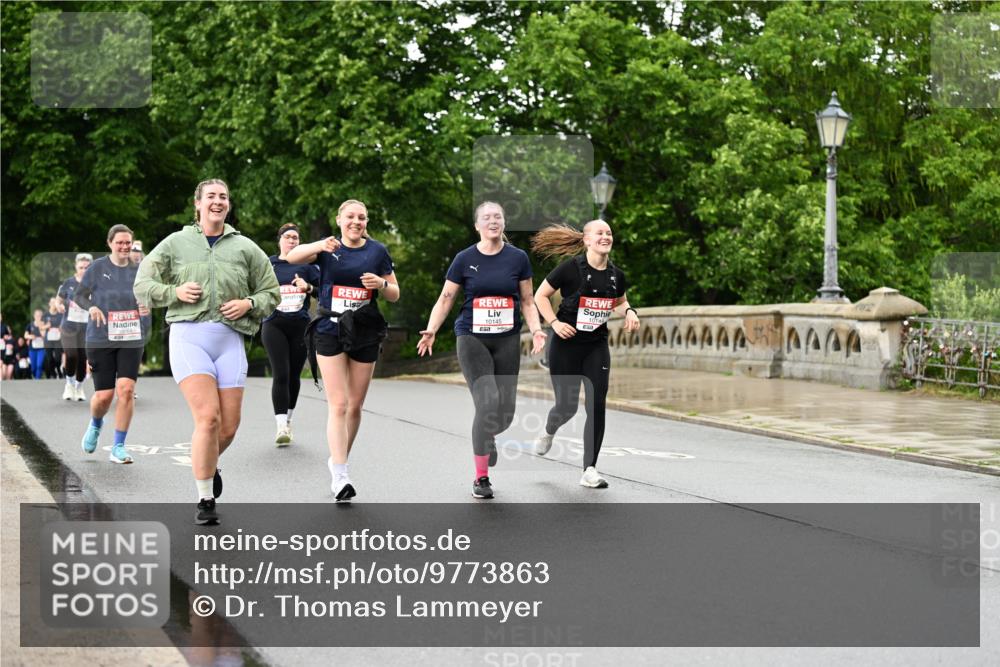 14.06.2026 - REWE Women's Run Dr. Thomas Lammeyer http://msf.ph/oto/9773863 14.06.2026 09:53:34 Laufen 10064, 10145, 1014 meine-sportfotos.de